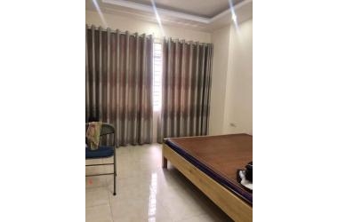Bán Nhà Khương Trung, Thanh Xuân 40m2, 5 Tầng, Mặt Tiền 4m, Gần Phố, Giá 2.8 Tỷ.