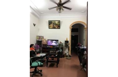 Bán nhà Làng Lụa,Mt: 5,5m,  55m2, 4 tầng, 3,3 tỷ, ngõ thoáng, ở ngay.