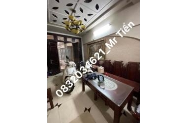 Chưa đến 2 Tỷ - Ngõ oto - 5 tầng * 30m2 - Sổ vuông đét - Ở ngay