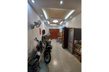 NHÀ 264 NGỌC THỤY - LÔ GÓC - PHÂN LÔ - Ô TÔ ĐỖ CỬA - GẦN CHỢ 5TẦNG CHỈ 3.7 TỶ