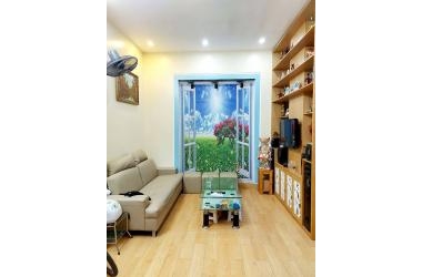 Siêu hiếm nhà đẹp mặt tiền bề thế,Khương Trung 5 tầng giá chỉ hơn 3 tỷ
