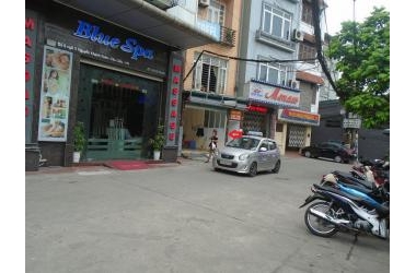 Cực hiếm Nguyễn Khánh Toàn 38m2 xây 5 tầng nhỉnh 3 tỷ