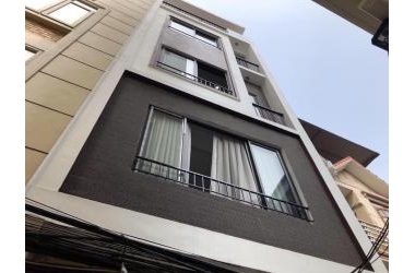 Rất đẹp, Bán gấp nhà Bà Triệu – Hà Đông 42,8 m2 5 Tầng MT: 4 Mét, Ô tô đỗ cổng 3,25 tỷ.