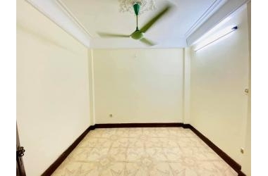 Bán nhà Nhân Hoà,Thanh Xuân 25m 4T 2.1 tỷ,ở luôn,sổ vuông