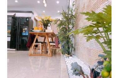 Bán nhà đường Nguyễn Khuyến-Lô góc vỉa hè thênh thang-oto đua vòng quanh-kinh doanh cực đẹp chỉ 7,4tỷ