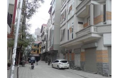 Bán nhà Nguyễn Chí Thanh 40m2,6t,KD sầm uất giá chào 4.x tỷy