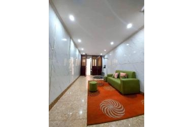 BÁN RẤT GẤP NHÀ PHỐ TÔN ĐỨC THẮNG, 39m2x 4T,20m Ô TÔ,CẠNH HỒ. GIÁ 2.8 TỶ.