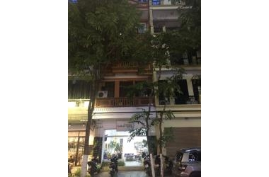 Bán nhà Đầm Trấu-Diện tích 45 m2 x 5 tầng-Mặt tiền 4 m.