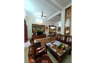 BÁN NHÀ NGỌC THỤY, NHỎ MÀ CÓ VÕ, CHỈ HƠN 2 TỶ