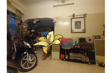 Bán Đất Tặng Nhà  Gần Phố, Mặt Tiền Lớn, Thoáng, Sạch, 48m Chỉ 2,7 tỷ Ngã Tư Ô Chợ Dừa