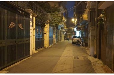 Ô tô vào nhà! Đỗ cửa 24/24! Nhà ngõ 126 Hoàng Văn Thái 50mx5T, mt 5m