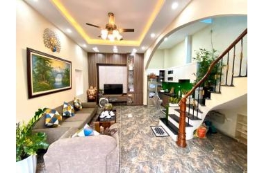 HIẾM! NHÀ KHƯƠNG THƯỢNG, 4T, MT 5.3M, Ô TÔ ĐỖ CỬA, LÔ GÓC 3 THOÁNG,  5.7 TỶ. LH 0966908099