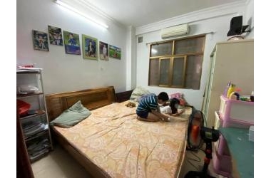 Cực Hiếm! Mặt phố Nguyễn Trãi – Ngã Tư Sở 28m, 4 tầng. Nhỉnh 3 tỷ