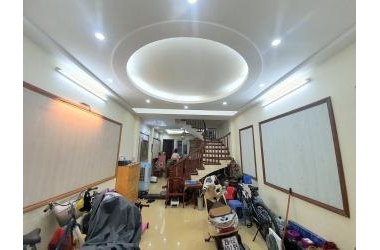 Nhỉnh 6 tỷ! Ô tô vào nhà! Bán nhà Nguyễn Ngọc Nại 52m, 5 tầng, mt4.2m