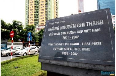 HIẾM - Bán Nhà Mặt Phố Nguyễn Chí Thanh, Nhà Đẹp, Mặt Tiền Rộng, Vỉa Hè - 0946.689.629