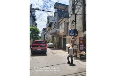 Bán gấp nhà Kim Giang, mt 3,9m,  50m2, 3,9 tỷ, ô tô, 2 thoáng, Lh 0967897269.