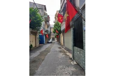Hiếm!  Nhà Chợ Hà Đông, 34m, 2,25 tỷ, ô tô đỗ cửa.