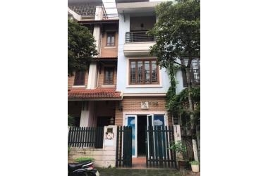 Bán nhà mặt phố Nguyễn Khang, Yên Hòa, S 56M2, Mt 5,8m, 4,5 Tầng, giá 10,7 tỷ.