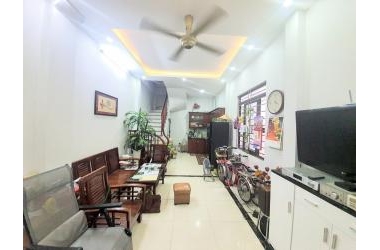 bán nhà 42m 5 tầng Kim Đồng Tân Mai