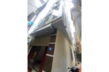 nhà tân mai, 38m,6 tầng, mặt tiền 4m, phân lô, ô tô, 3,2 tỷ