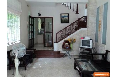 Bán gấp , nhà Khương Trung , ô tô đỗ cửa , ra phố 40m , DT 57m , 4 tầng , 4.1 tỷ , 034 567 1506