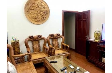 Phá sản Bán nhà Phố Huế thang máy 40mx7T, MT: 5m giá 7.5 tỷ. thuong lượng.