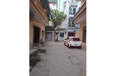 Hót! Bán nhà Văn Quán, 5 tầng, 36m2, 3.75 tỷ, ô tô tránh.
