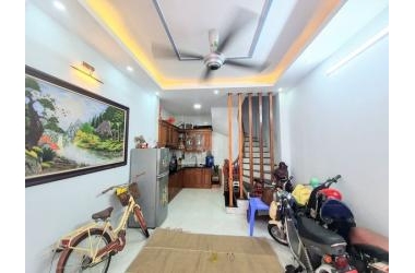 CẦN TÀI CHÍNH BÁN GẤP NHÀ TAM TRINH 32M 4 TẦNG 2.5 TỶ