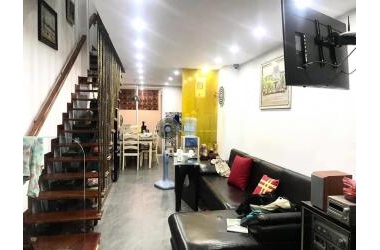 Nhà phân lô 2 mặt ngõ Trường Chinh, Full nội thất, ô tô đỗ cạnh nhà 45m 4 tầng 4 tỷ