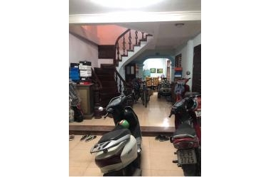 Bán gấp nhà Làng Lụa, lô góc, 36m2, 3,1 tỷ, ô tô đỗ cửa.