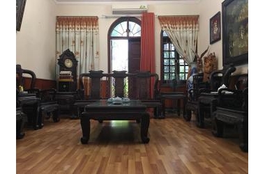 Nhà đẹp , Phố Lê Trọng Tấn , Bán Gấp , DT 64m , 5 tầng , 6.4 tỷ , liên hệ Mr Nhâm : 03456 71 506