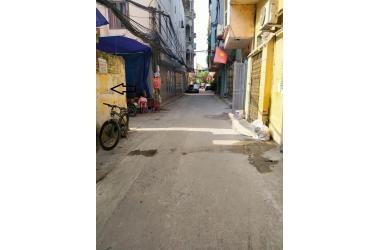 Siêu phẩm! Đất Cầu Am, 45m, 3.4 tỷ, ô tô tránh.