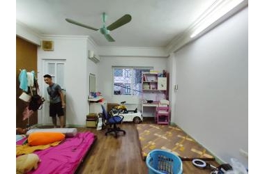 Bán nhà Thanh Nhàn 31m 5 tầng ngõ thông 3 xe máy tránh nhau