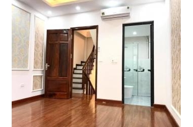 Nhà phân Lô , Ô tô đỗ cửa , Khương Hạ , 63m x 5 tầng , 5,5 tỷ , Lh : 03456 71 506