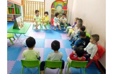 Hót! Bán gấp nhà Kim giang 50m2, 5 tầng, 4 tỷ, ô tô, kinh doanh.