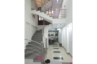 Bán nhà Bế Văn Đàn - Hà Đông, lô góc, ô tô đỗ cửa, kinh doanh