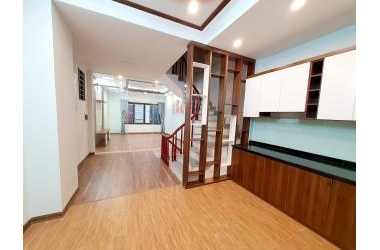 Bán Nhà Ngõ 296 Minh Khai 47m,5 tầng chỉ 2,9 tỷ! Cách Phố 20m! Ngõ Thông, Ba Gác Đỗ Cửa! 0969282688
