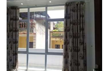 Tôi cần bán nhà Lê Trọng Tân,Thanh Xuân 48m 5T Mt4.5m 5.3 tỷ,ô tô đỗ cửa