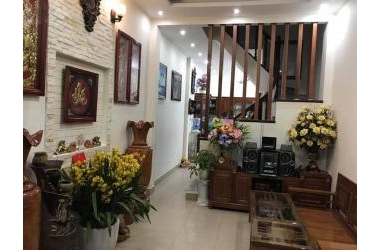Bán nhà khu Quân đội (Lê Trọng Tấn), 45m2, ô tô đỗ, kinh doanh, gần chợ