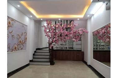 Bán nhà Thiên Hiền, gần phố, ô tô 10m, 40m2x5T, 6PN full nội thất.