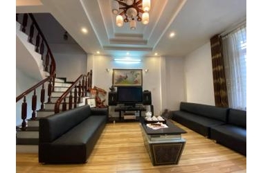 CẦN BÁN RẤT GẤP NHÀ - PHỐ VÕ CHÍ CÔNG - TÂY HỒ - DT 50m - 7 tỷ
