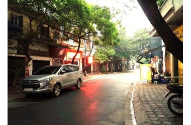 Bán nhà Lê Trọng Tấn LÔ GÓC GARA 7 tầng THANG MÁY chỉ 10.2 tỷ 0903409888