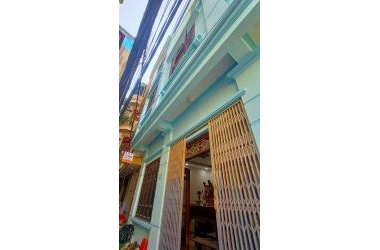 nhà quá hiếm Đường Hoang Mai 30m, 4 tâng, 3 mặt thoáng, 2,65 tỷ