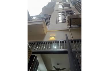 Bán nhà Cự Lộc,Thanh Xuân 30m 5T 2.7 tỷ,nhà đẹp,ở luôn