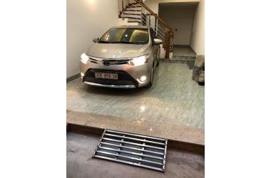 4.3 tỷ! Lô Góc! Ô tô vào nhà! Phố Lê Trọng Tấn 42m, 5 tầng, mt 4,2m