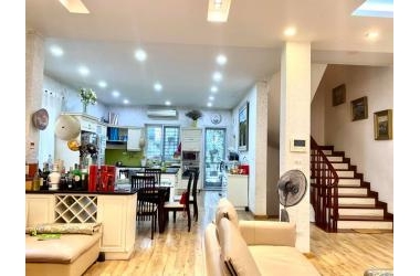 Bán nhà mặt phố Trần Đại Nghĩa, Hai Bà Trưng 110m2 chỉ 24 tỷ.