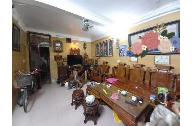 NHỎ TIỀN - GẦN ÔTÔ - CẦN BÁN GẤP - 32m mặt ngõ Phố Phan Đình Giót, giá chỉ 2.2 tỷ