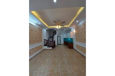 Siêu Hiếm Siêu Rẻ Nhà Phân Lô Trần Phú-40m2-Ở Sướng Giá Chỉ 3.298 Tỷ