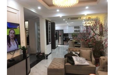 Phân Lô Hiếm-Đỗ Quang 56m2 Vỉa Hè Rộng 6 Tầng Giá Chỉ 12.2 Tỷ