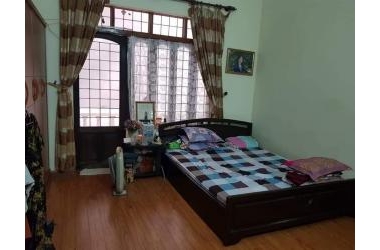 Nhỉnh 5 tỷ! Bán nhà mặt ngõ Thịnh Quang – Đống Đa 80m, 3 tầng, mt 5.2m